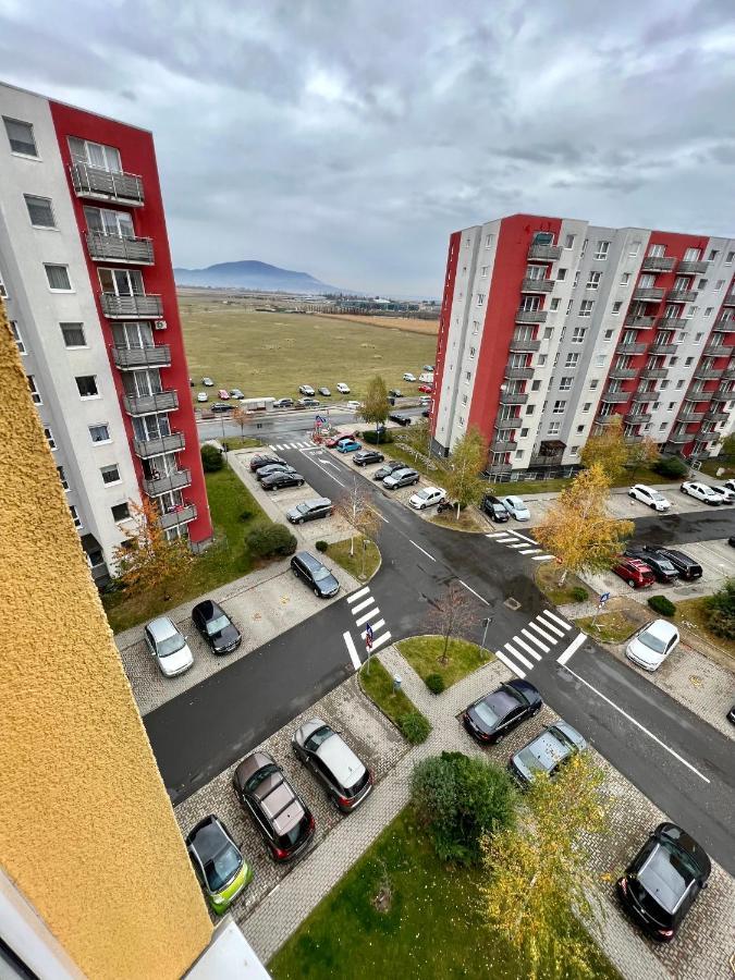 Moncler Family Apartman Brassó Kültér fotó